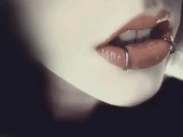 恋足癖 - 2025-11-13 230753